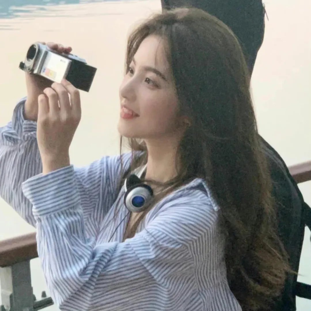 七载霜华：我于风雪中绽放